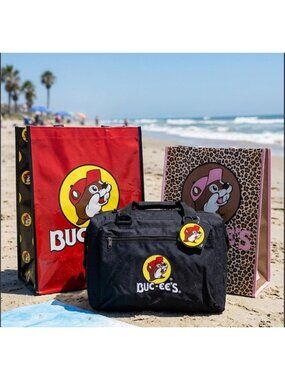 Set Buc-ees Red & Black Reusable Tote Bag And Insulated Cooler Bag Set